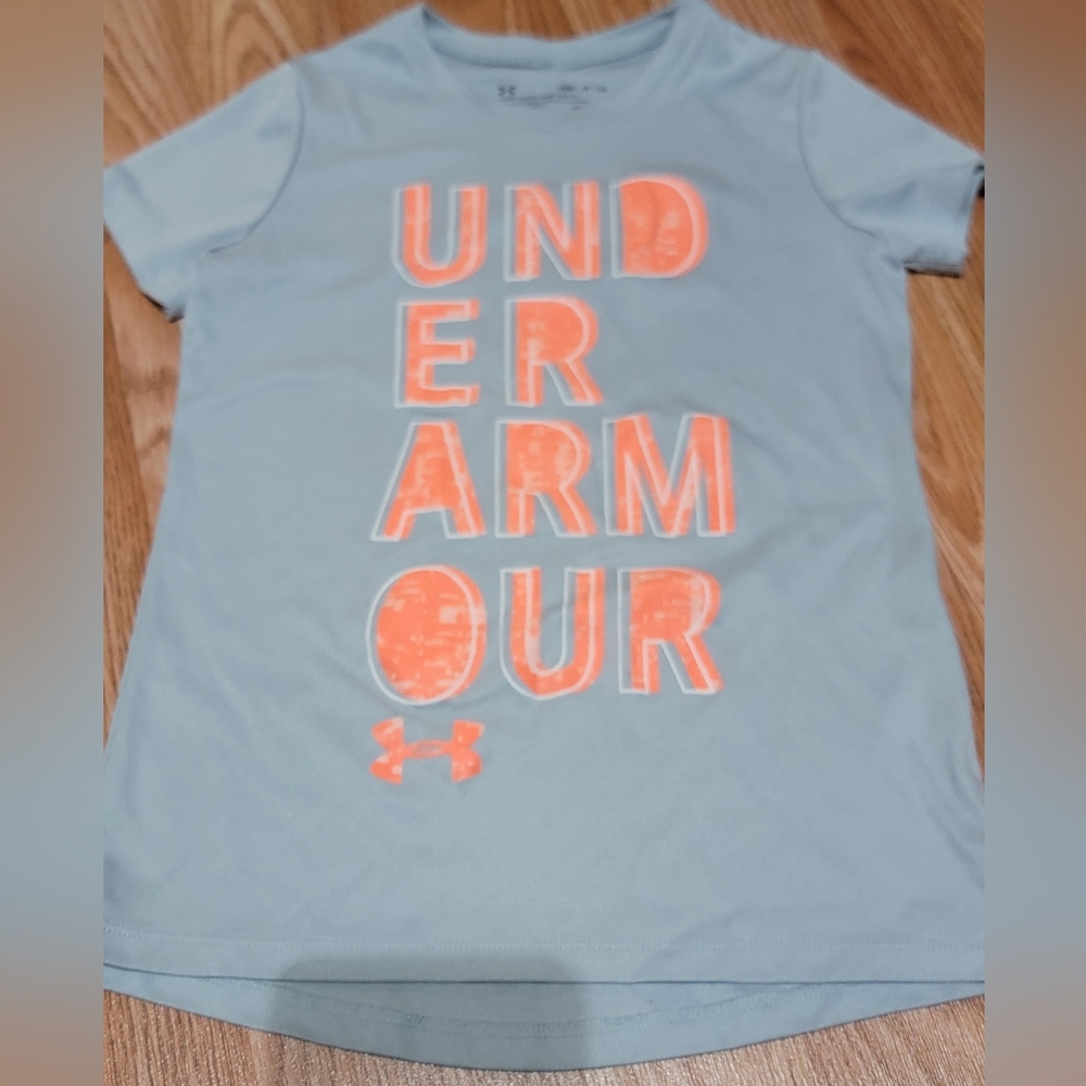 Under Armour shirt size YSM